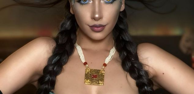 BamBiz Seductive Model - BamBiz Seductive