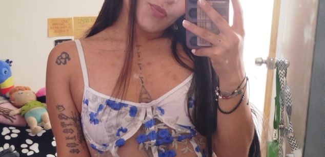 Model - JoyHills fetish