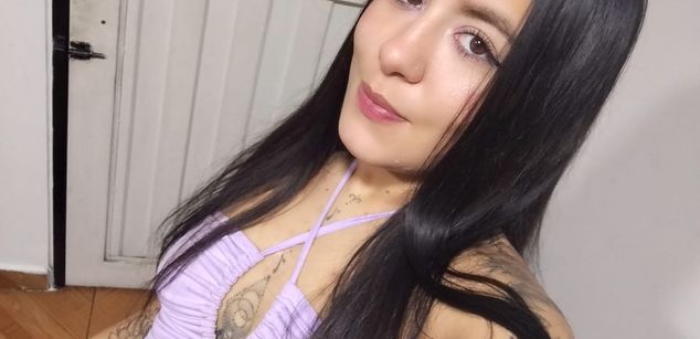 Model - JoyHills fetish