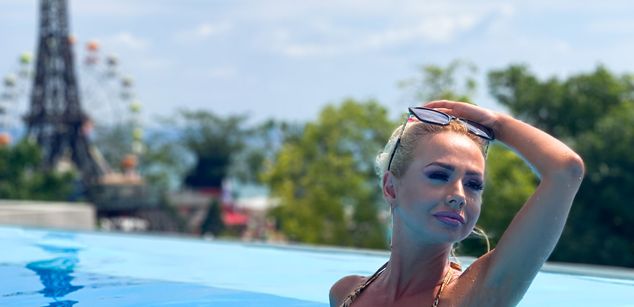 Model - MoniqueBliss bigass