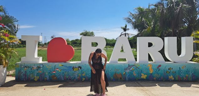 Model - Ambar SM bigboobs