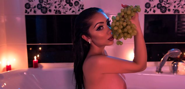 Model - diannaartt sex