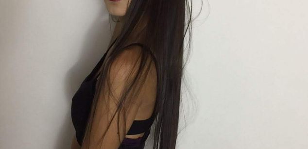 Model - Sophi_Stone squirt