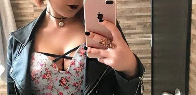 Model - kohana latina