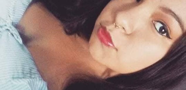 Model - victoriAssBitch anal