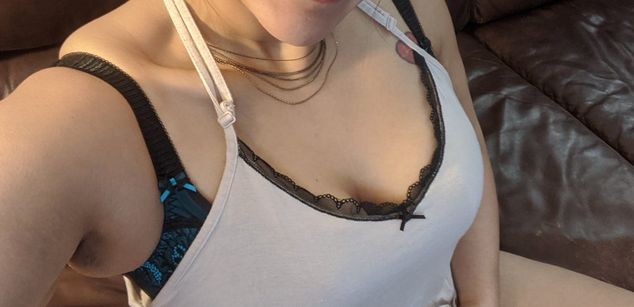 Model - Nikki Stellar curvy