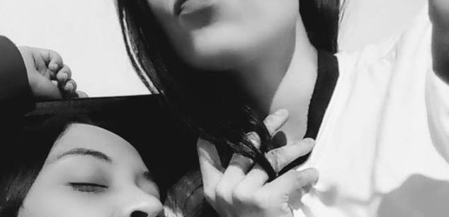 Model - GIRLS_KINKY squirt