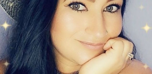 DeesseLuxure LOVENSE Model - DeesseLuxure LOVENSE