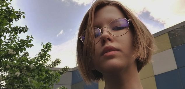 Model - SARA MAYERS new