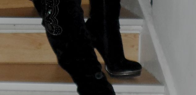 Model - Supreme Domina footfetish