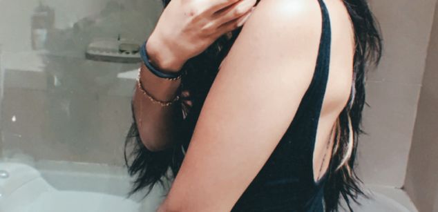 Model - Flor Hot