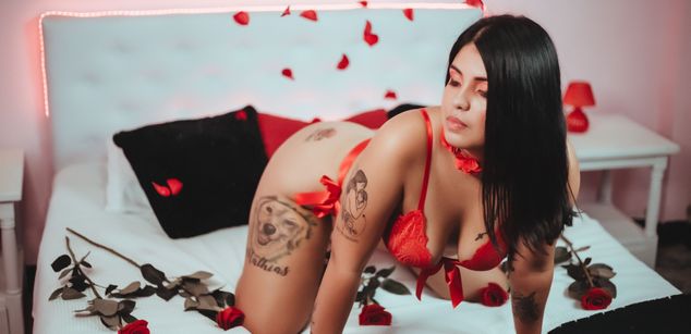 Model - AdeleSilva dance