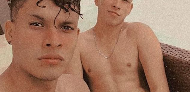 Model - sexburningboys couple