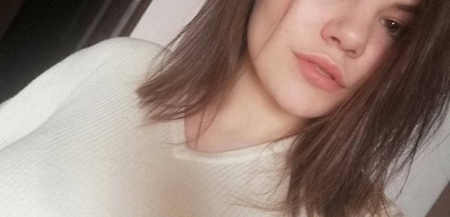 Model - LeilaLuna teen