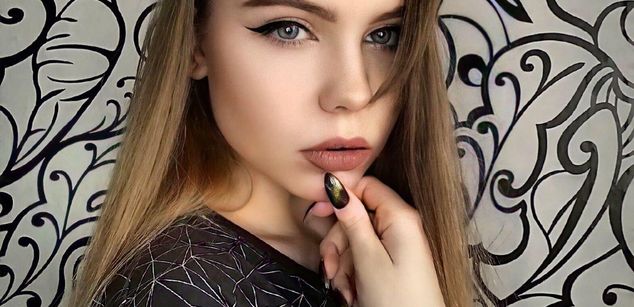 Model - sara_prettyy77 fuckass