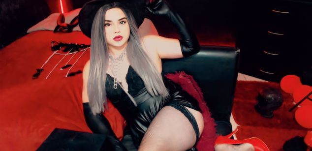 Camila Carrington Trans Model - Camila Carrington Trans