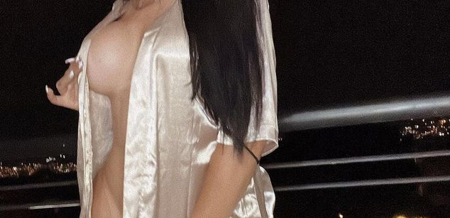 Cloe whitex cei Model - Cloe whitex cei