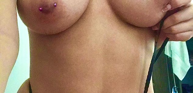 Model - KylieWhite joi