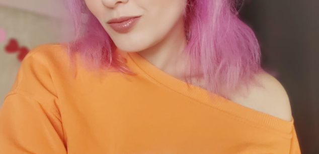 Model - Olisunny squirt