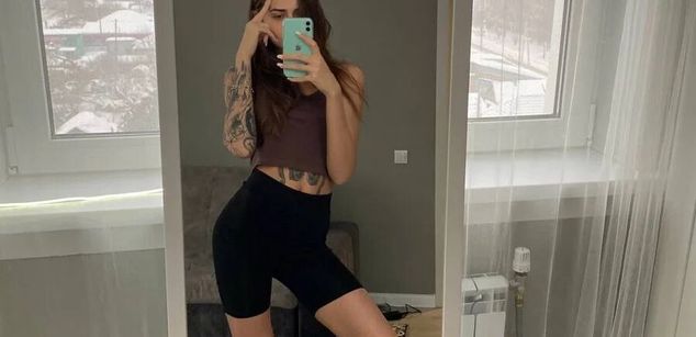 NaomiLisss slim Model - NaomiLisss slim