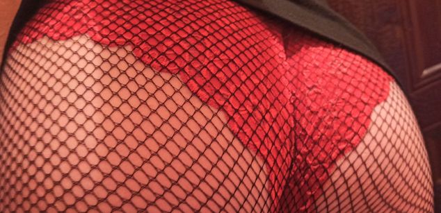 Model - Sonya Rosalian bigass