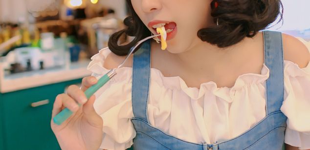 Himira young Model - Himira young