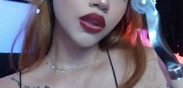 Model - VICTORIA_R98 bdsm