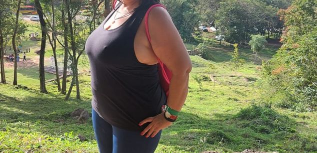 Model - Selene mature