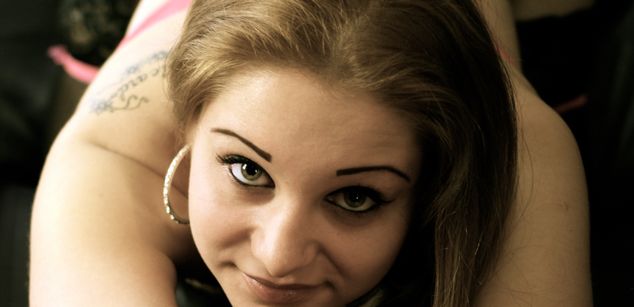 Model - Siona 7