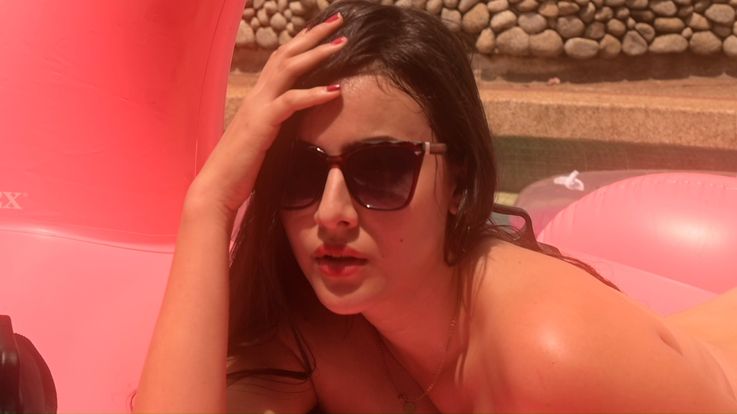 sexy pool day