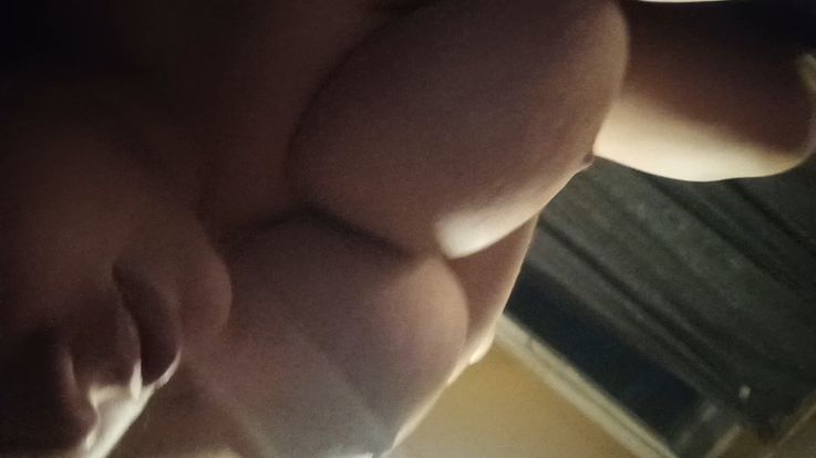 Legs and unreal titties