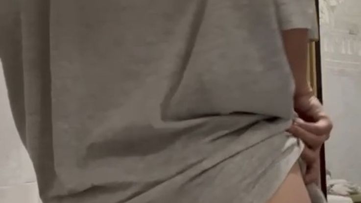 SEXY DANCE before shower?