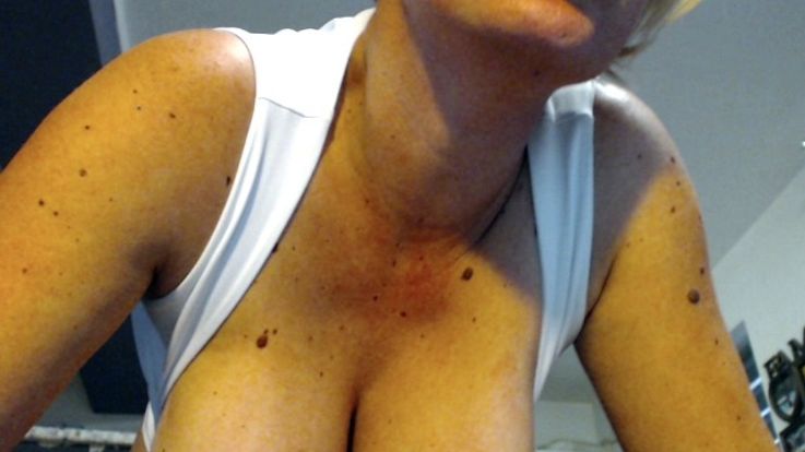 Busty Milf  Hot Solo