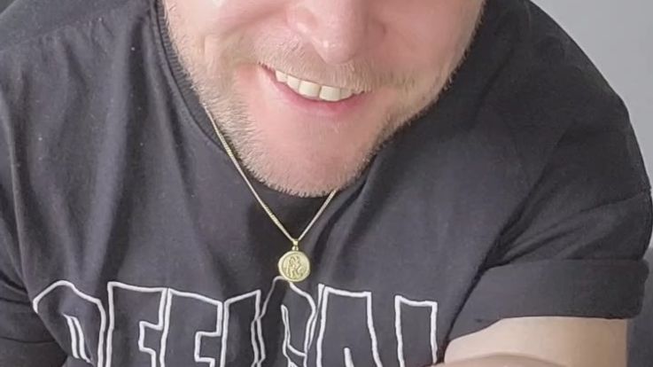 British Lad Ryan Huge Cock CUMSHOT