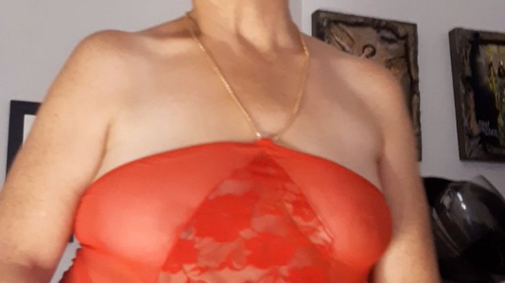 dancing in sexy red heels