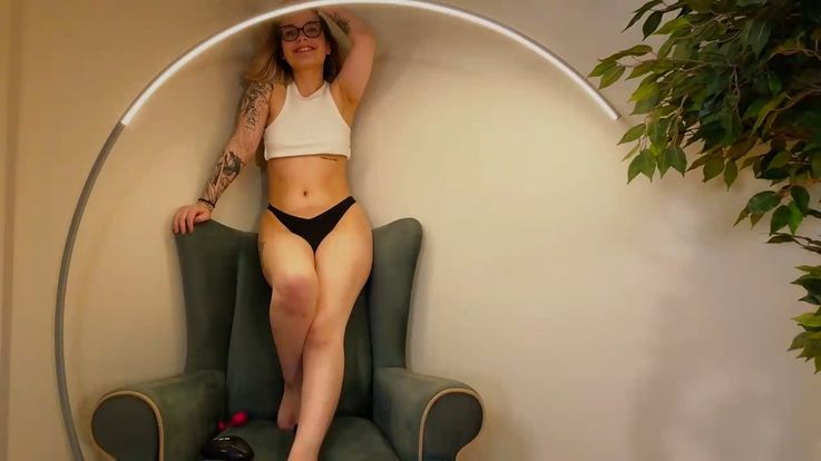 yoga dance in shorts