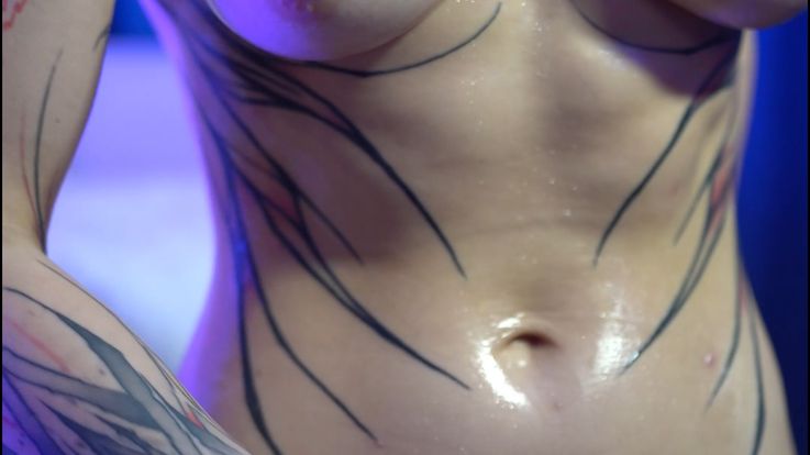 OIL BODY TOUR