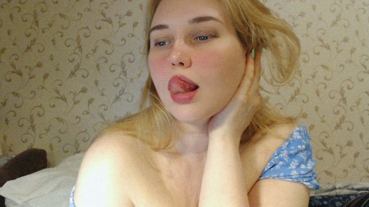 Sexy Mistress teasing you