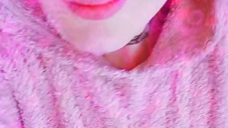 Relax and just enjoy my face, my look, sounds...