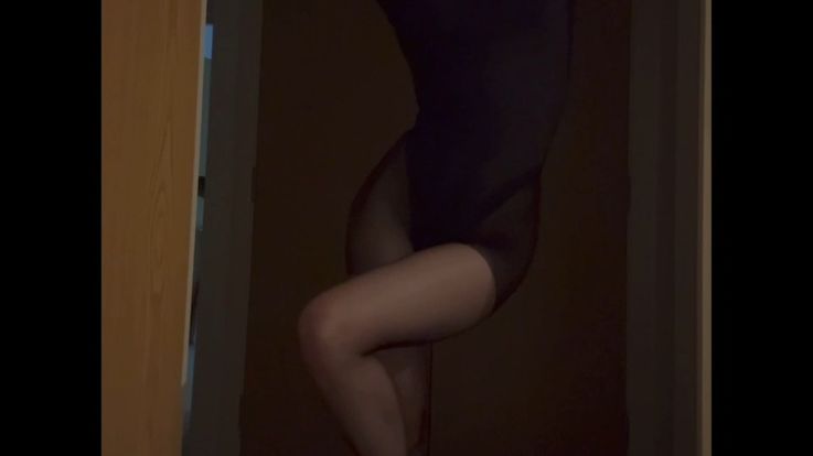 Goddess Noir - Seduction dance in Black bodysuit