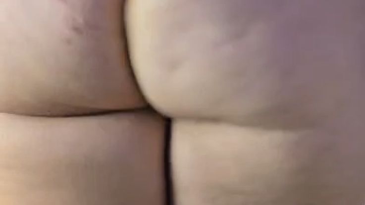 10 minutes clapping with my ass