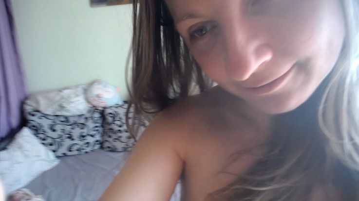 Anal with toy