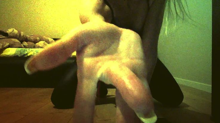 Ignoring you while I pic My sculpted body