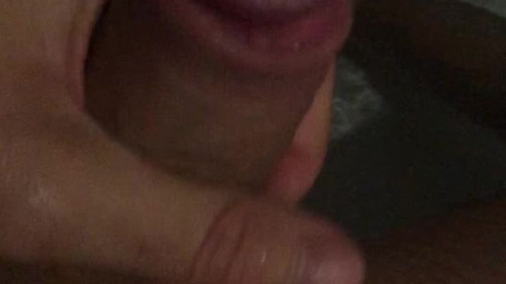 Kneel and open ur mouth!