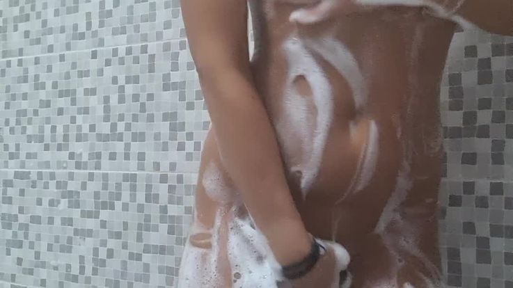 sexy shower and sap all over :***