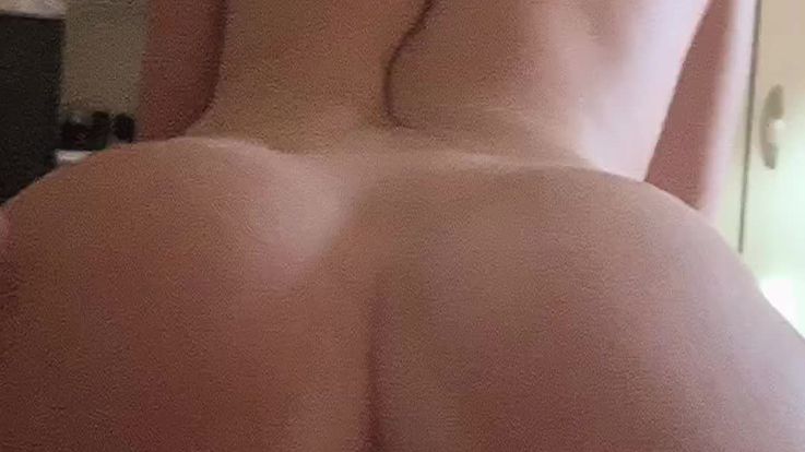 Boy/girl REVERSE COWGIRL