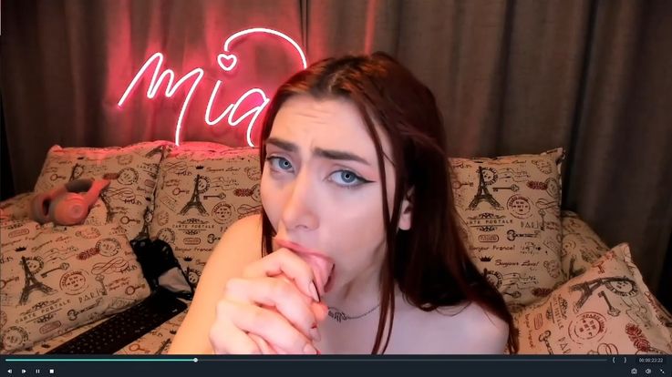 mia fucks her throat