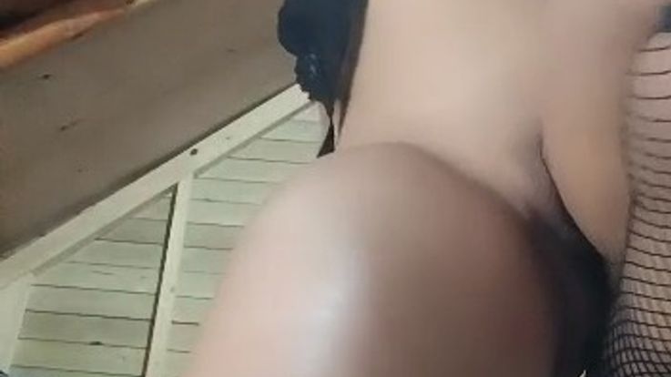 I am a hot woman and I love my body