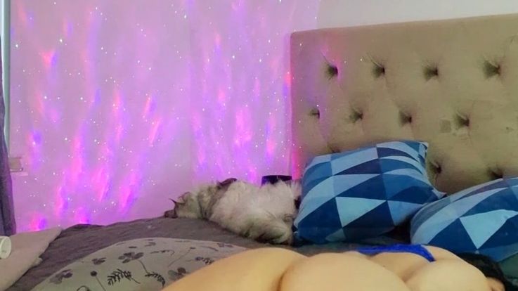 Solo reverse cowgirl