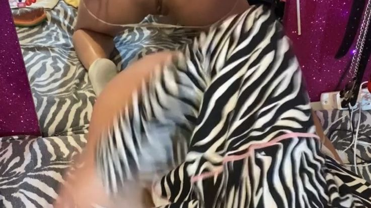 mirror - english bbc anal gag ball plug anal POV